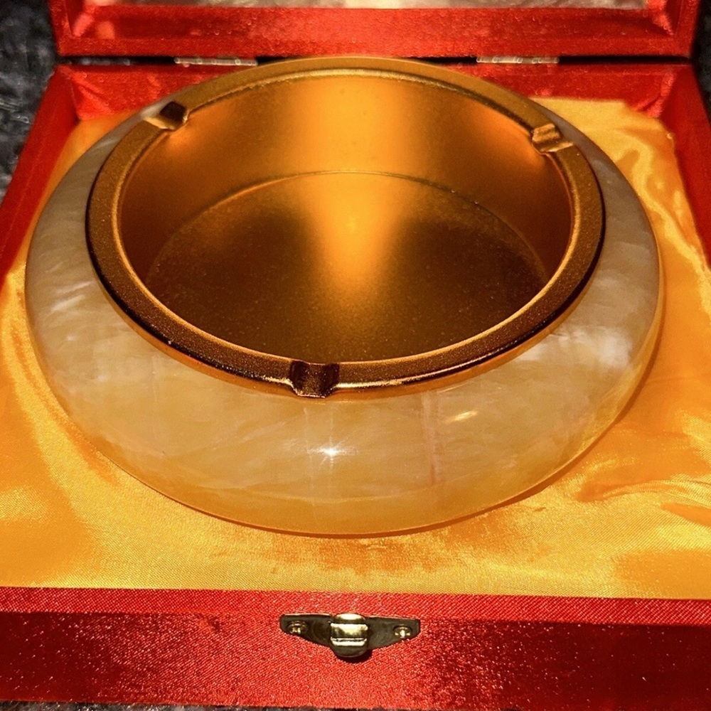 Elegant Gold and Cream Ashtray